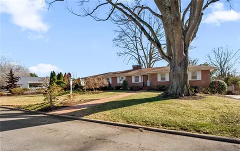 2410 Bitting Rd, Winston Salem, NC 27104