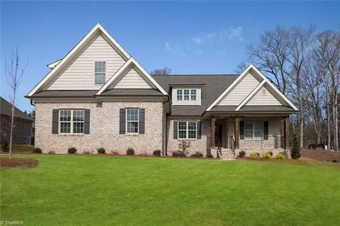 1969 Michelle Dr, Clemmons, NC 27012