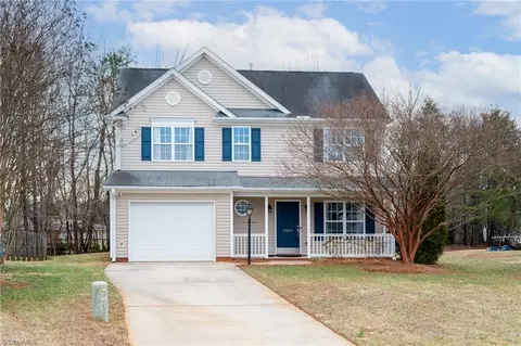 5805 Huckleberry Ct, Winston Salem, NC 27105