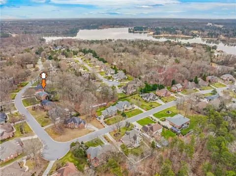 View/Area - 3912 Wesseck Rd, High Point, NC 27265 photo 3 of 3
