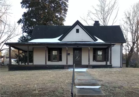804 Orrell St, Eden, NC 27288