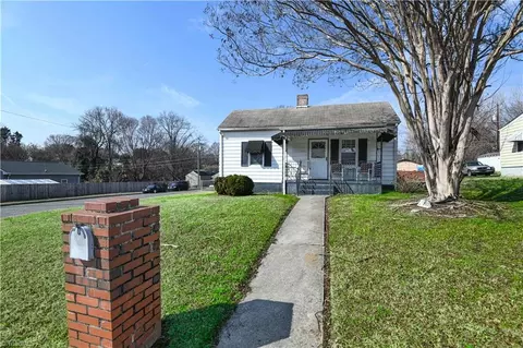 2301 Maple St, Greensboro, NC 27405