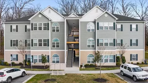 2606 Pennoak Way #C, Greensboro, NC 27407
