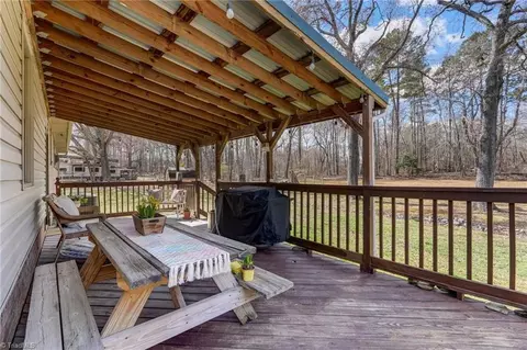 Exterior - 7002 Cruthis Rd, High Point, NC 27263 photo 5 of 11