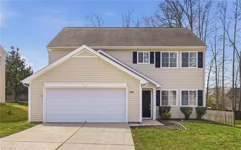 1828 Chatfield Dr, High Point, NC 27260