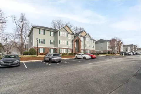 3483 Forestdale Dr #1D, Burlington, NC 27215