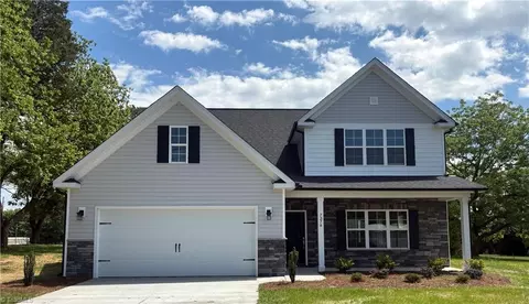 7376 Ridge Rd, Winston Salem, NC 27107