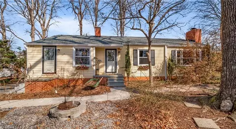 2800 Stratford Dr, Greensboro, NC 27408