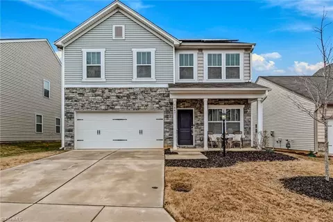1447 Seawatch Dr, Winston Salem, NC 27127