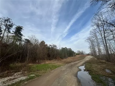 199 Rose Of Sharon Ln, Lexington, NC 27292