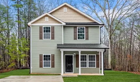 3514 Chevy Chase St, Winston Salem, NC 27107