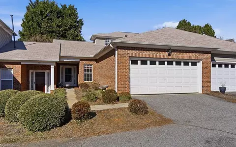 185 Alpine Ct, Winston Salem, NC 27104