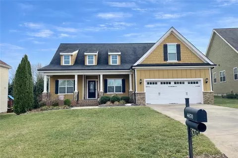 4670 Fairway Run Dr, Pfafftown, NC 27040