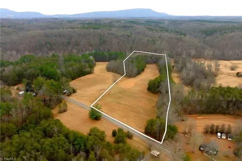 3361 S Nc Highway 66, Westfield, NC 27053