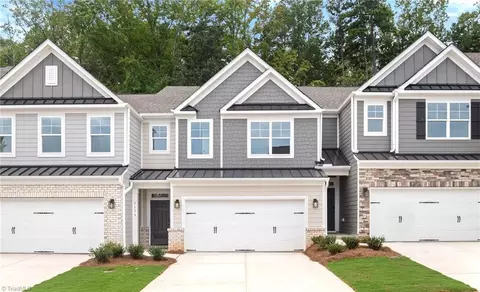 5205 Maple Blossom Trl, Greensboro, NC 27455