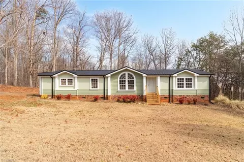 1085 Brookview Ln, Germanton, NC 27019