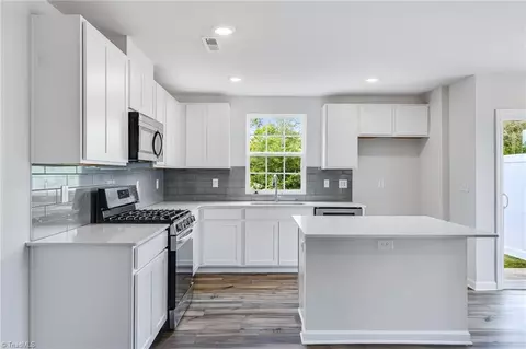 Kitchen - 252 Plumtree Ct, King, NC 27021 photo 2 of 4