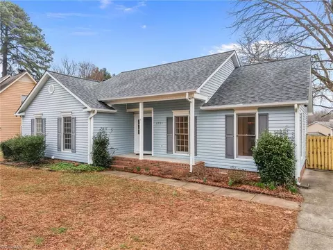 6721 River Hills Dr, Greensboro, NC 27410