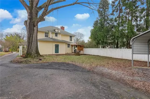 Exterior - 511 Patrick St, Eden, NC 27288 photo 9 of 10