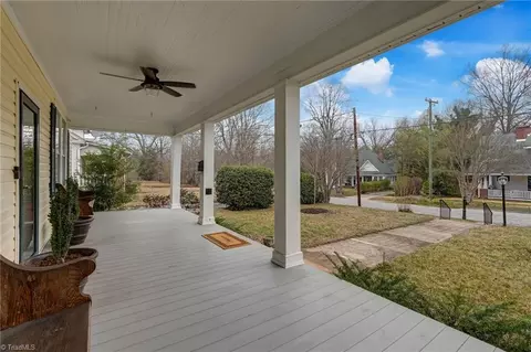 Exterior - 511 Patrick St, Eden, NC 27288 photo 5 of 10
