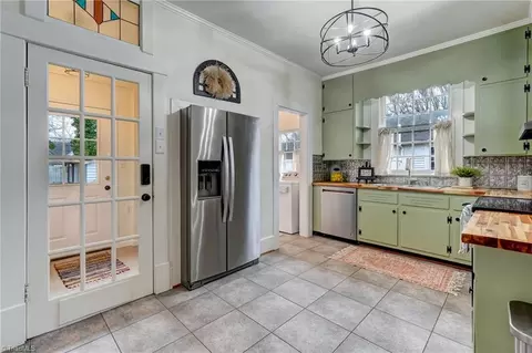 Kitchen - 511 Patrick St, Eden, NC 27288 photo 6 of 6