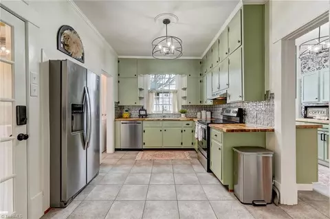 Kitchen - 511 Patrick St, Eden, NC 27288 photo 3 of 6