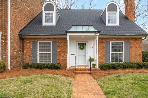 31 Fountain Manor Dr #E, Greensboro, NC 27405
