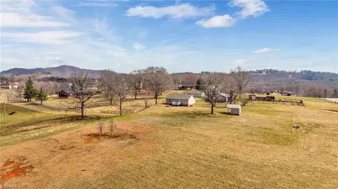 View/Area - 155 Jays Meadow Ln, Purlear, NC 28665 photo 2 of 3