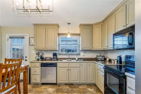 Kitchen - 155 Jays Meadow Ln, Purlear, NC 28665 photo 1 of 2