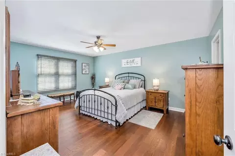 Bedroom - 155 Jays Meadow Ln, Purlear, NC 28665 photo 1 of 4