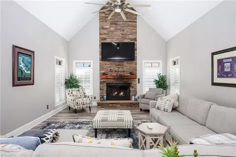 Living - 4045 Old Glenola Rd, Trinity, NC 27370 photo 1 of 2
