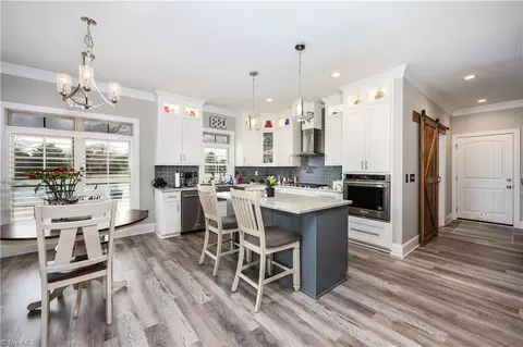 Kitchen - 4045 Old Glenola Rd, Trinity, NC 27370 photo 3 of 4