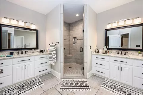 Bath - 4045 Old Glenola Rd, Trinity, NC 27370 photo 1 of 5