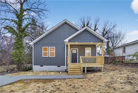1204 Pearson Pl, High Point, NC 27260