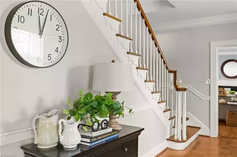 Entry Way - 417 Hillcrest Dr, High Point, NC 27262 photo 4 of 6