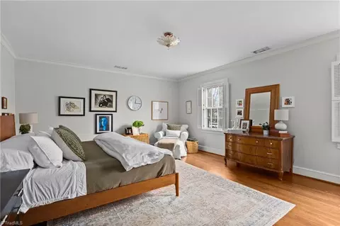 Bedroom - 417 Hillcrest Dr, High Point, NC 27262 photo 2 of 5