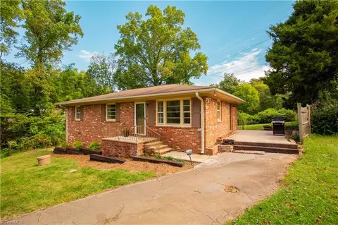 581 Clyde Dr, Winston Salem, NC 27104