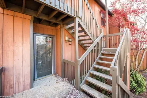 1101 Aspen Way, Winston Salem, NC 27106