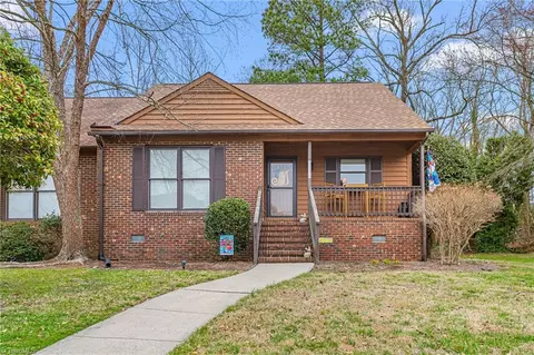5136 Country Ln, Archdale, NC 27263