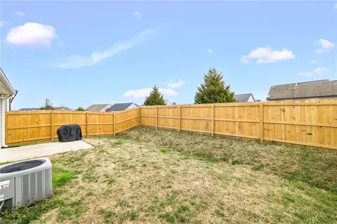 Exterior - 5703 Midstream Cir, Clemmons, NC 27012 photo 4 of 9