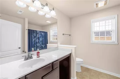 Entry Way - 5703 Midstream Cir, Clemmons, NC 27012 photo 3 of 4