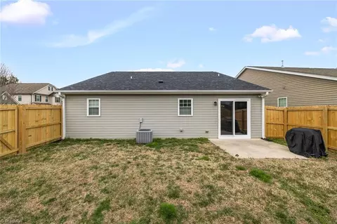 Exterior - 5703 Midstream Cir, Clemmons, NC 27012 photo 6 of 9