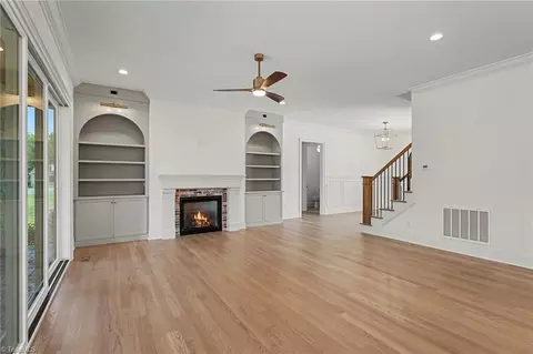 7693 Manderley Dr, Oak Ridge, NC 27310 photo 9