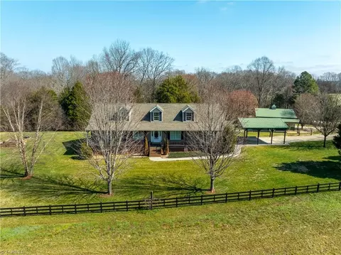 1607 Milling Rd, Mocksville, NC 27028