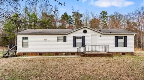 6448 Patterson Rd, Snow Camp, NC 27349