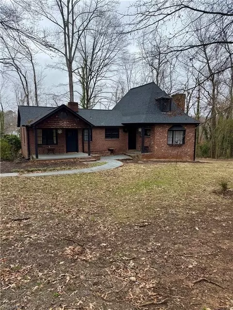 2381 Bethabara Rd, Winston Salem, NC 27106