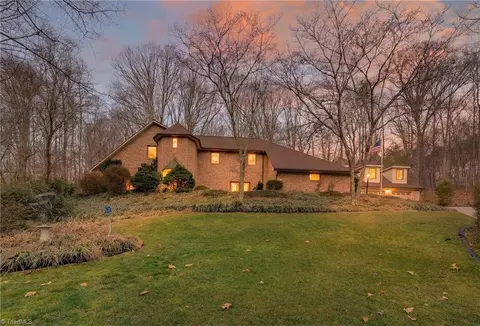 884 Northwind Dr, Winston Salem, NC 27127