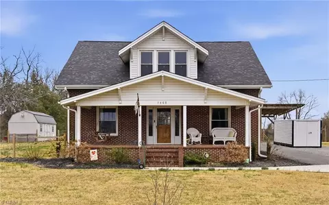 5608 Old Us Highway 421 E, East Bend, NC 27018