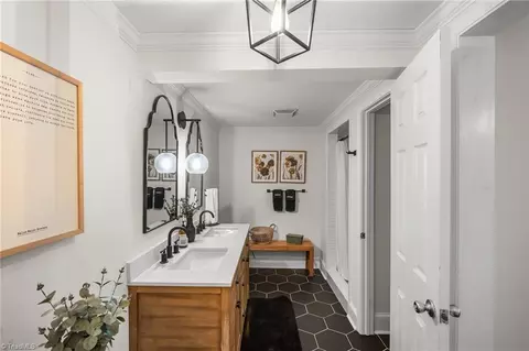 Bath - 1102 Johnson St, High Point, NC 27262 photo 1 of 5