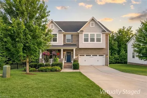 911 Maxine St, Kernersville, NC 27284